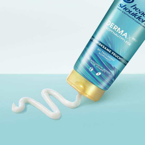 Head & Shoulders Haar-und Kopfhautpflegespülung Derma X Pro Hydra Pflege