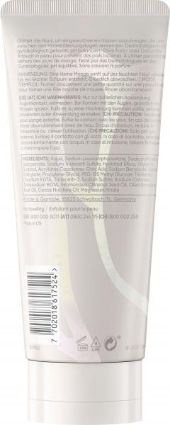 Gillette Satin Care Hautglättendes Peeling für den Intimbereich