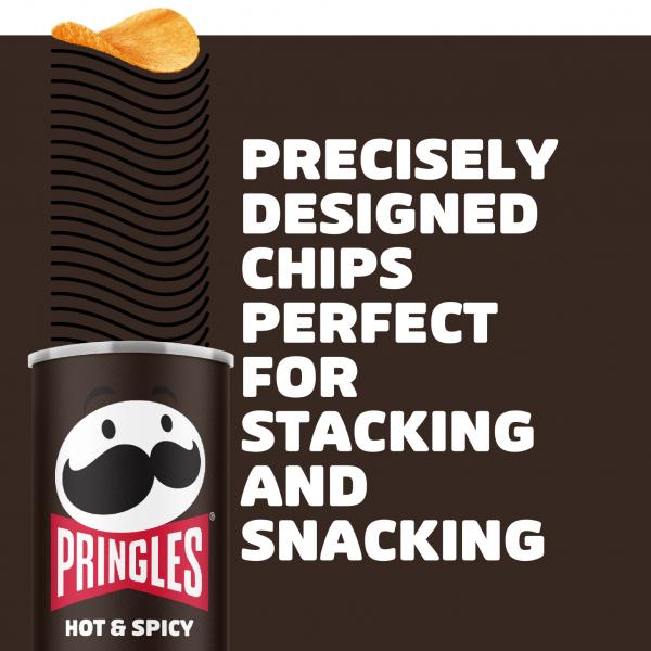 Pringles Hot & Spicy Chips 