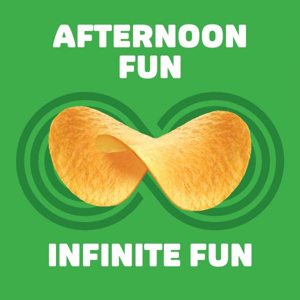 Pringles Sour Cream & Onion Chips