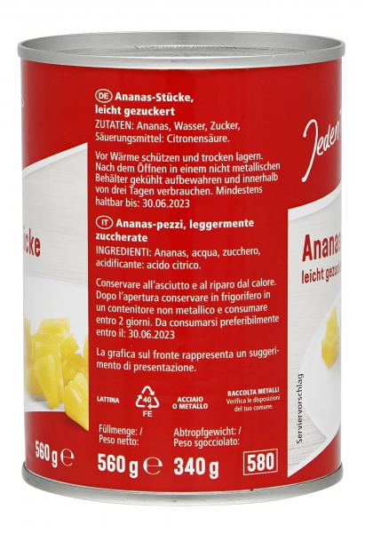 Jeden Tag Ananas Stücke leicht gezuckert
