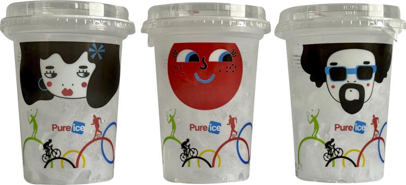 Pure Ice Cup Eiswürfel im Becher