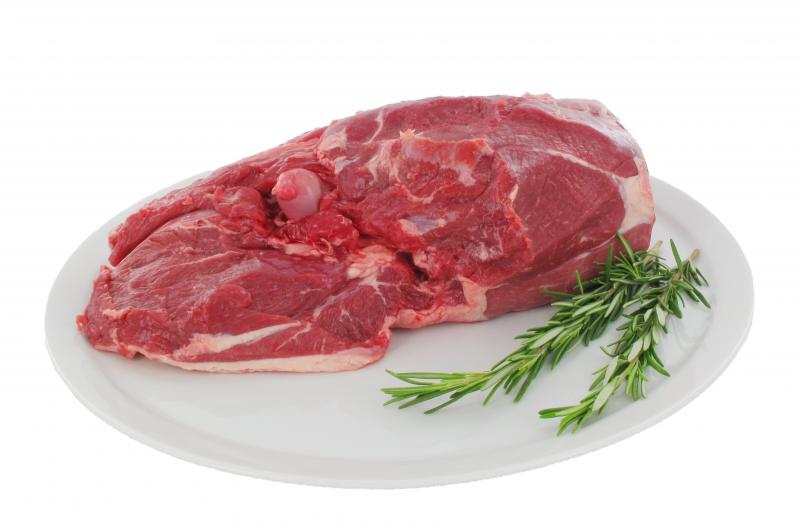 Lammkeule mit Knochen